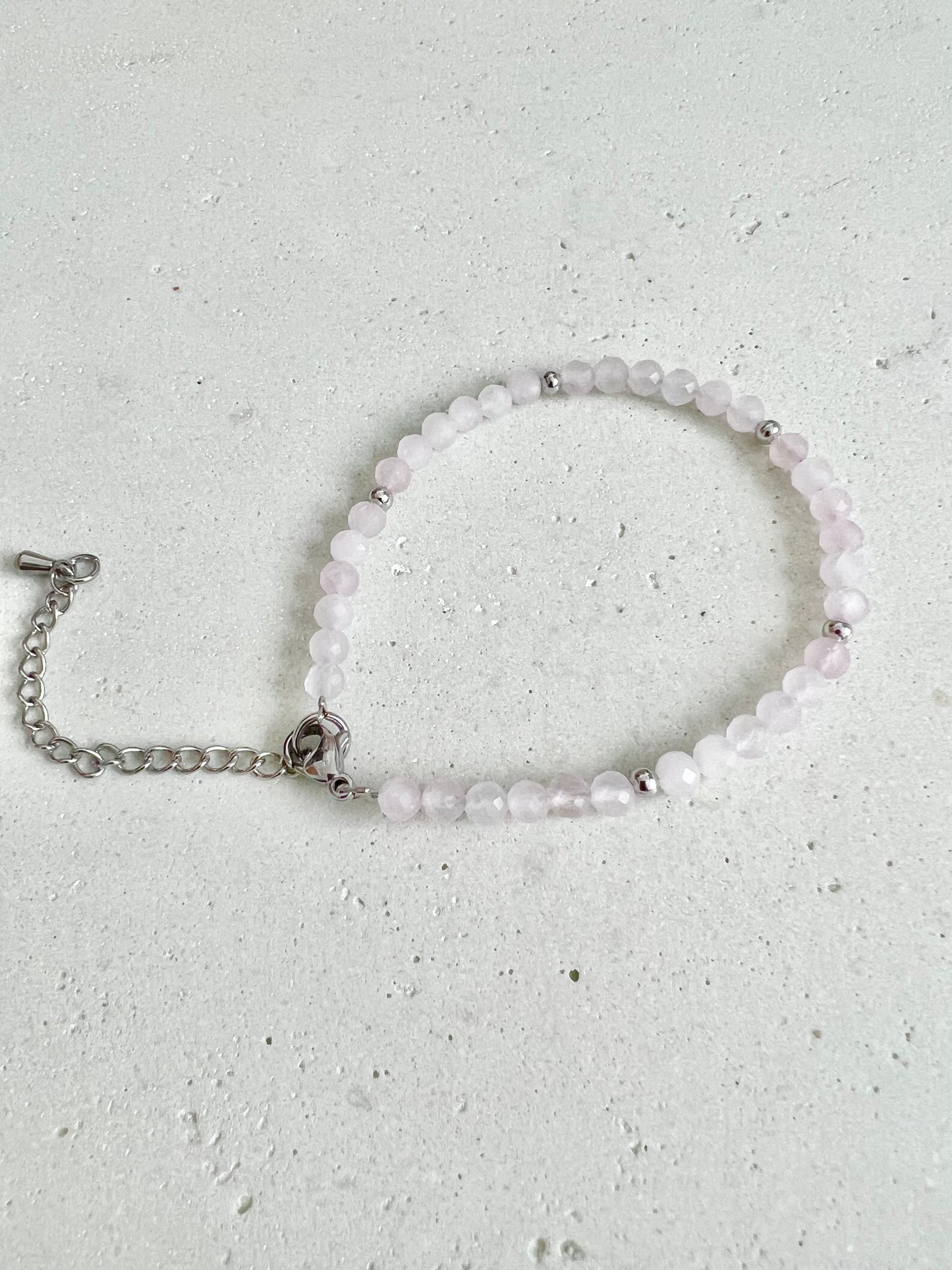 Rosenquarz facettiert Armband (Edelstahl versilbert)